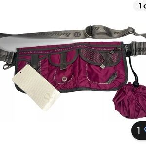 NWT Lululemon RARE Doggy Fanny Pack Dog Walking Belt Bag Travel Pooch Pockets